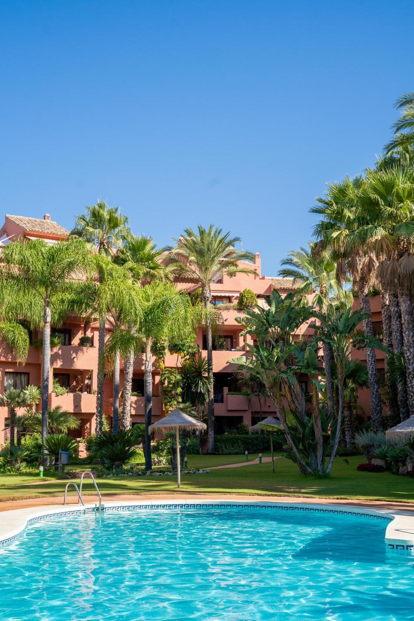 3+1 Bed Apartment, 100M Away From The Beach Marbella Exterior foto